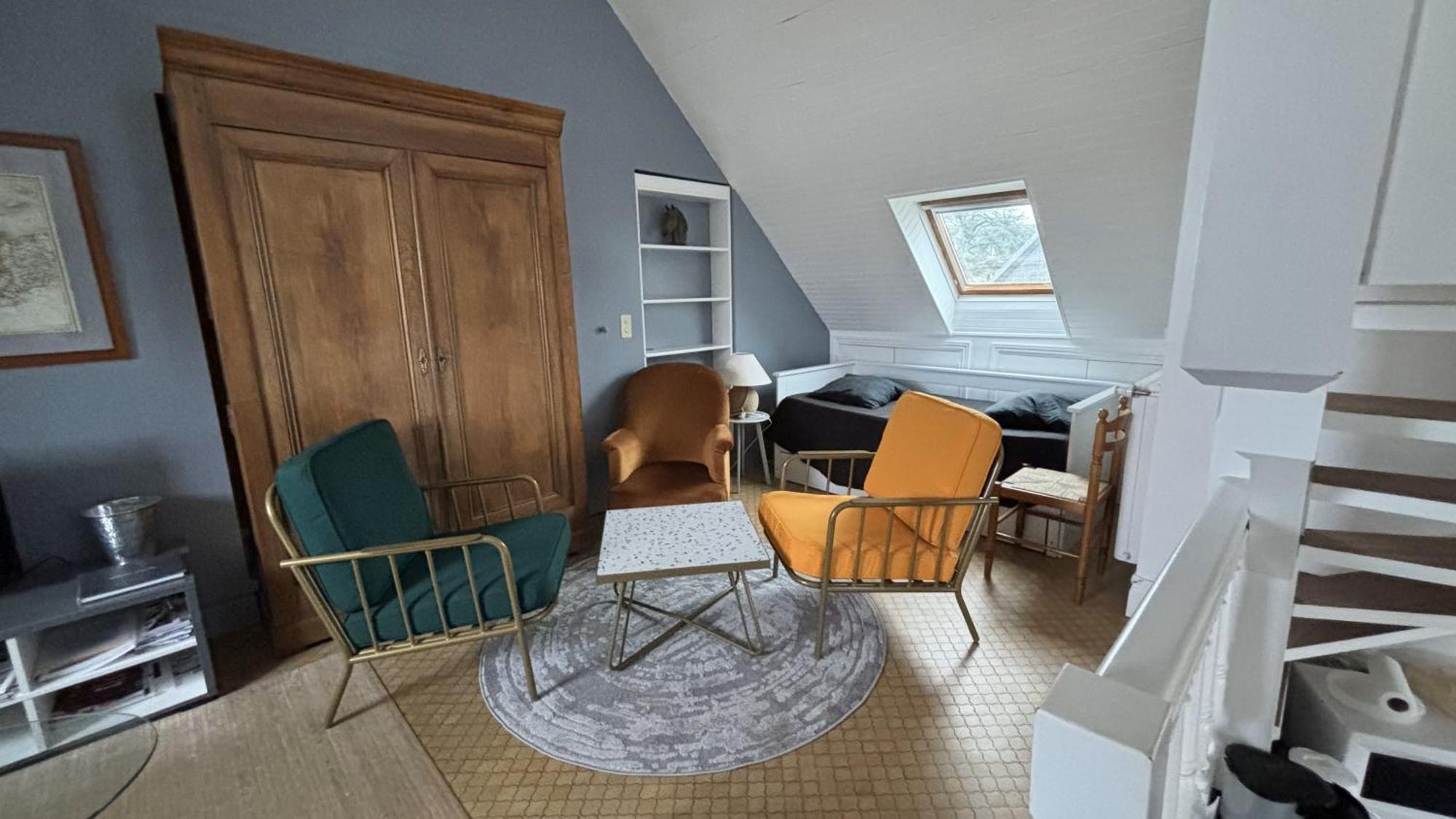 Le Sterne Apartment *